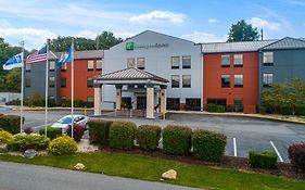 Holiday Inn Express Dublin By Ihg